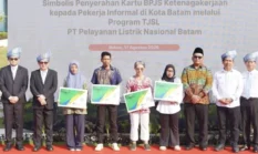 PLN Batam Salurkan Perlindungan BPJS Ketenagakerjaan di Momentum HUT RI ke-81