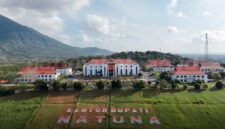 Kantor Bupati Natuna. Foto: INIKEPRI.COM