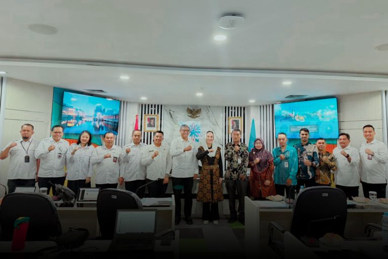 Bupati Natuna, Cen Sui Lan, melakukan kunjungan kerja dan koordinasi dengan Badan Kepegawaian Negara (BKN) Pusat di Jakarta. Foto: INIKEPRI.COM