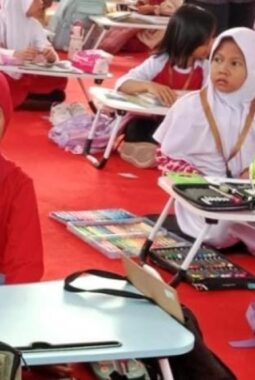 Bukan Sekadar Lomba, Dua Siswi MIN Tanjungpinang Asah Kreativitas di Fun and Run 2026