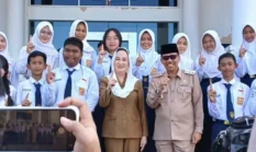 Kabut Asap Memburuk, Seluruh Sekolah Natuna Belajar dari Rumah Mulai Hari Ini, Bupati Cen: “Kasihan Anak-anak”