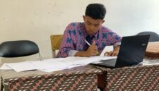 Dendy Setiawan Nugroho, murid MTs Madani Tebuireng Bintan, berhasil meraih peringkat pertama Olimpiade Matematika jenjang SMP/MTs tingkat nasional. Foto: INIKEPRI.COM