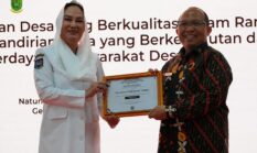 Cen Sui Lan Tekankan Uang Desa Harus Kembali kepada Masyarakat