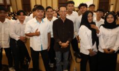 Amsakar Tantang 1.600 Mahasiswa Baru UIS Batam: Jangan Jadi Penonton di Tengah Perubahan