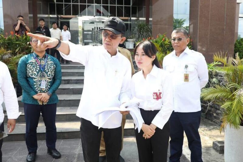 Wali Kota Batam Amsakar Achmad dan Wakil Wali Kota Batam Li Claudia Chandra. Foto: INIKEPRI.COM/Media Center Batam