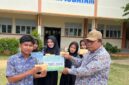 Organisasi Siswa Intra Sekolah (OSIS) SMAN 13 Batam menggalang dana untuk membantu masyarakat yang terdampak kebakaran hutan di sejumlah wilayah Indonesia. Foto: INIKEPRI.COM