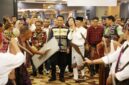 Wali Kota Batam Amsakar saat membuka Musyawarah Besar (Mubes) Perkumpulan Keluarga Besar Nusa Tenggara Timur (PK NTT) Kota Batam di Golden View Hotel. Foto: INIKEPRI.COM/Media Center Batam 