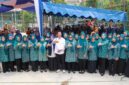 Penyerahan bantuan berlangsung di Kecamatan Sagulung, Senin (14/9/2026), dan dihadiri Wali Kota Batam Amsakar Achmad, Ketua TP-PKK Kota Batam Erlita Amsakar, serta Kepala Dinas Perikanan Kota Batam Yudi Atmajianto. Foto: INIKEPRI.COM/Media Center Batam 