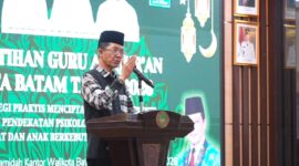 Wali Kota Batam, Amsakar Achmad, membuka Pelatihan Guru Al-Qur’an Kota Batam Tahun 2026 di Kantor Wali Kota Batam. Foto: INIKEPRI.COM/Media Center Batam 