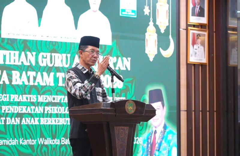 Wali Kota Batam, Amsakar Achmad, membuka Pelatihan Guru Al-Qur’an Kota Batam Tahun 2026 di Kantor Wali Kota Batam. Foto: INIKEPRI.COM/Media Center Batam