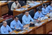 BGN menyusun anggaran Program Pemenuhan Gizi Nasional 2027 sebesar Rp240,20 triliun, turun sekitar Rp30 triliun dari pagu indikatif. Sebanyak Rp232,50 triliun di antaranya dialokasikan untuk MBG dengan target menjangkau 72,46 juta penerima manfaat. Foto: Istimewa