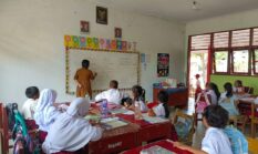 242 Ribu Guru PPPK Paruh Waktu Dialihkan Jadi Penuh Waktu Mulai 1 Januari 2027