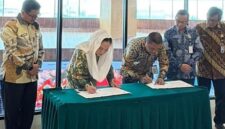 Penandatanganan hibah lahan dilakukan di Kantor BMKG Pusat, Jakarta. Foto: Istimewa 