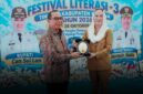 Cen Sui Lan saat membuka secara resmi Festival Literasi Tiga Tingkat Kabupaten Natuna Tahun 2026. Foto: INIKEPRI.COM/NatunaKab