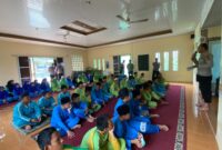 Edukasi Generasi Cerdas, Polsek Belakang Padang Sosialisasi Tertib Berlalu Lintas dan Studi Lanjut ke MTsN 2 Batam. Foto: INIKEPRI.COM/Polsek Belakang Padang 