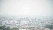 Kota Batam diselimuti kabut asap akibat karhutla. Foto: Istimewa