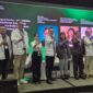 Direktur Utama PLN Batam Kwin Fo dan Wakil Wali Kota Batam sekaligus Wakil Kepala BP Batam Li Claudia Chandra bersama para pembicara dalam sesi Regional Dialogue Series – Indonesia di Data Centre World Asia, Singapura. PLN Batam menyiapkan pengembangan kapasitas pembangkitan secara bertahap mengikuti pertumbuhan kebutuhan listrik. Foto: INIKEPRI.COM/PLN Batam 