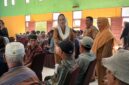 Dialog Bupati Natuna Cen Sui Lan bersama warga, kepala desa, dan aparatur pemerintah di Kecamatan Bunguran Utara. Foto: Istimewa