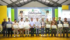 Silaturahmi Wali Kota dan Wakil Wali Kota Batam bersama RT/RW, LPM, dan Tokoh Masyarakat se-Kecamatan Sekupang di Aula SMP Kartini Sei Harapan. Foto: INIKEPRI.COM/Media Center Batam 