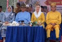 Bupati Natuna Cen Sui Lan dan Wakil Bupati Jarmin di HUT Natuna ke-27. Foto: INIKEPRI.COM