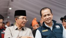 Kepala BP Batam Amsakar Achmad dan Menteri Transmigrasi Republik Indonesia, Muhammad Iftitah Sulaiman Suryanagara. Foto: INIKEPRI.COM/BP Batam