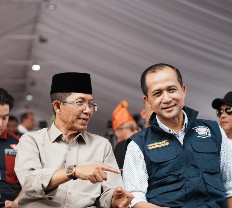 Kepala BP Batam Amsakar Achmad dan Menteri Transmigrasi Republik Indonesia, Muhammad Iftitah Sulaiman Suryanagara. Foto: INIKEPRI.COM/BP Batam 