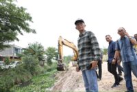 Wali Kota Batam Amsakar Achmad meninjau SD Negeri 013 Sekupang. Foto: INIKEPRI.COM/Media Center Batam