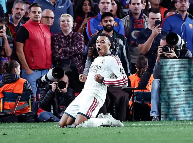 Mbappé merayakan goal saat Real Madrid mengalahkan Barcelona. Foto: Instagram Real Madrid 