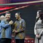 Kepala Badan Pengusahaan (BP) Batam Amsakar Achmad menerima penghargaan Inovasi Membangun Negeri 2026 dari tvOne. Foto: INIKEPRI.COM/BP Batam 