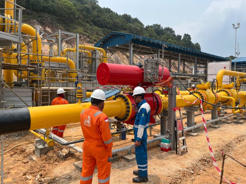 Gas Natuna mengalir ke Batam. Foto: Pertamina EPI