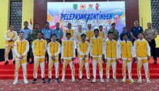 Bupati Natuna Cen Sui Lan melepas 334 anggota kontingen Kabupaten Natuna yang akan mengikuti Pekan Olahraga Provinsi (Porprov) VI Kepulauan Riau (Kepri) 2026. Foto: Istimewa